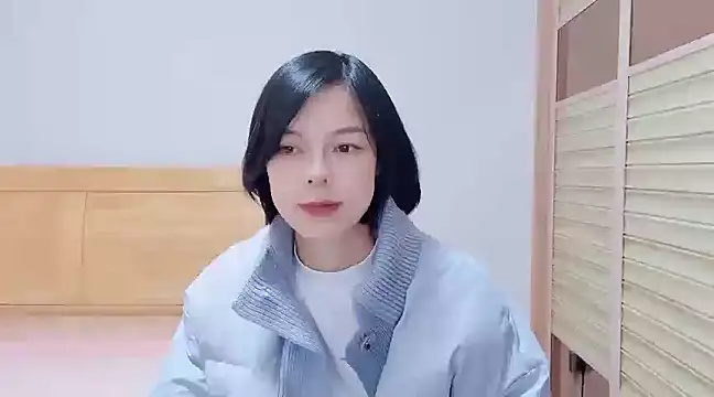 Linda-LL online show from December 21, 6:09 am