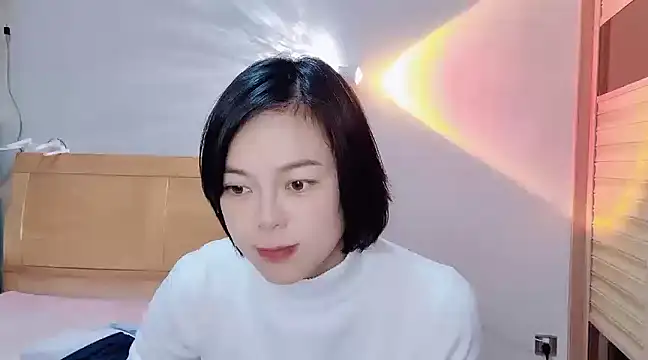 Linda-LL online show from December 26, 4:43 am