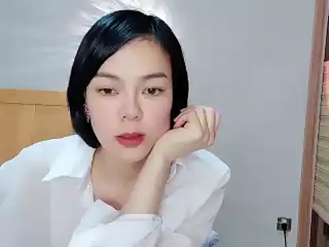 Linda-LL online show from December 30, 9:59 am