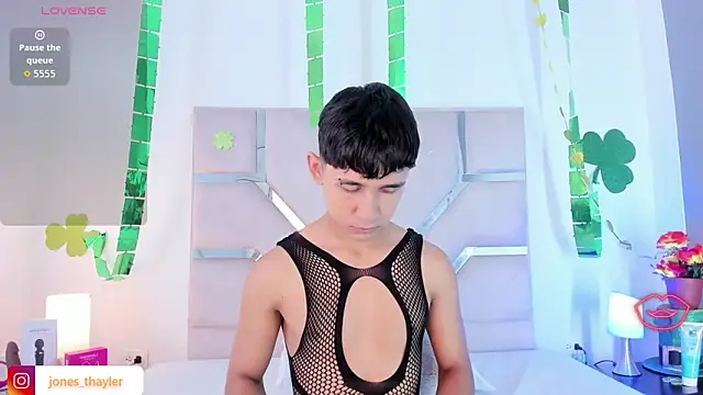 Thayler jones online show from March 20, 11:15 am