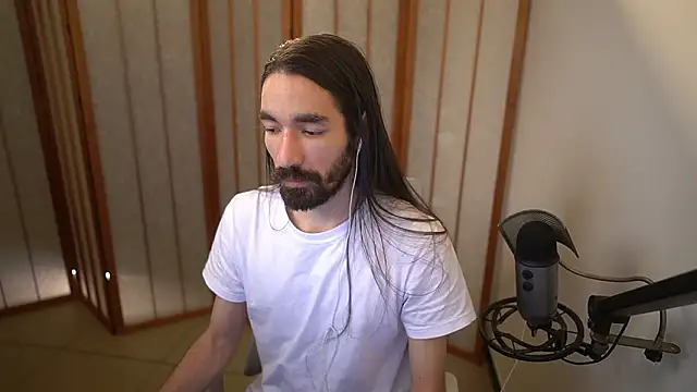 Snapshot of Your_Ice_cream chatting on February 17, 7:20 pm Your Ice cream online show from February 17, 7:20 pm