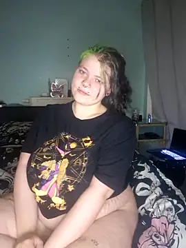 kira 132 online show from October 4, 10:52 pm