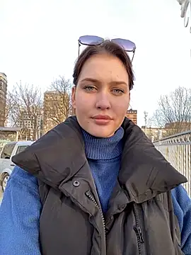 KikiWatson online show from January 31, 2:07 pm