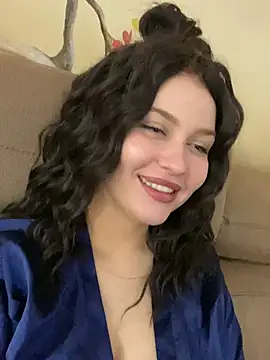 KikiWatson online show from February 21, 5:31 pm