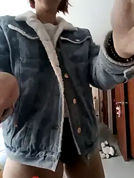 Snapshot of your_red_rose_ chatting on February 23, 2:14 pm your red rose online show from February 23, 2:14 pm