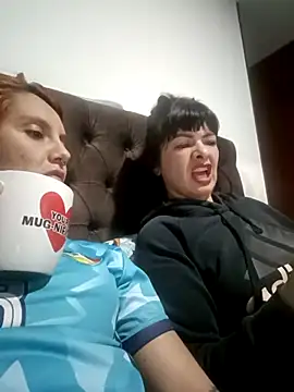 Snapshot of your_red_rose_ chatting on March 1, 1:53 am your red rose online show from March 1, 1:53 am