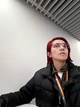 Snapshot of your_red_rose_ chatting on March 6, 9:09 pm your red rose online show from March 6, 9:09 pm