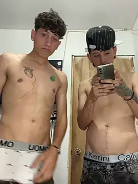 LatinBoysxxx online show from January 21, 1:08 am