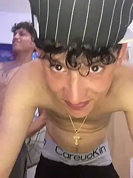 LatinBoysxxx online show from January 24, 6:46 pm