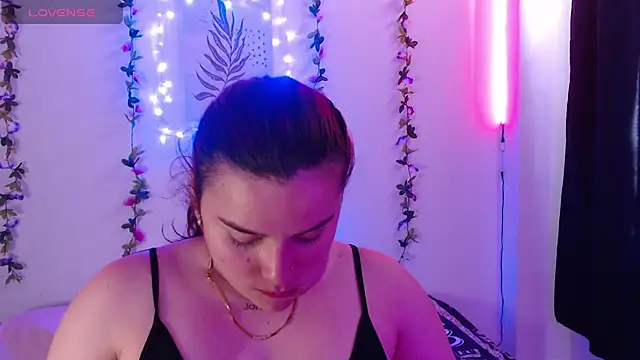 Nika 1  online show from February 5, 5:09 pm