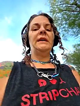 thatonespicychick online show from September 20, 1:12 pm