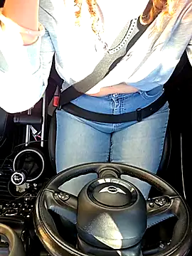 thatonespicychick online show from November 4, 3:44 pm