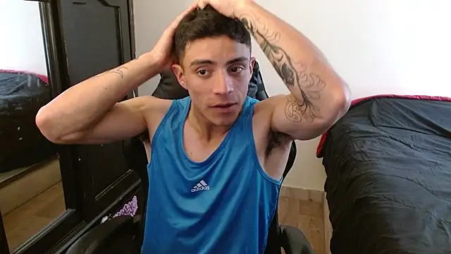 kv   xxx  online show from October 10, 8:30 pm