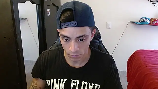 kv   xxx  online show from November 14, 3:33 pm