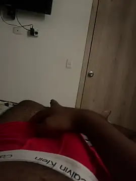 milo20cm online show from July 31, 6:29 pm