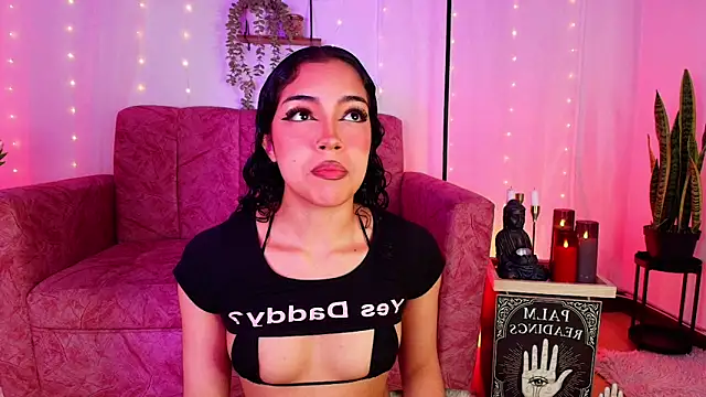 Sara Jhonson online show from June 6, 8:57 pm