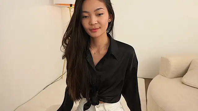 Snapshot of Peopleneedlove144 chatting on November 1, 2:08 pm Peopleneedlove144 online show from November 1, 2:08 pm