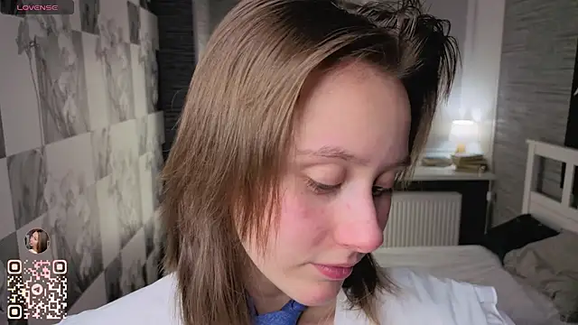 Snapshot of EthalBuffkin chatting on February 26, 7:13 pm EthalBuffkin online show from February 26, 7:13 pm