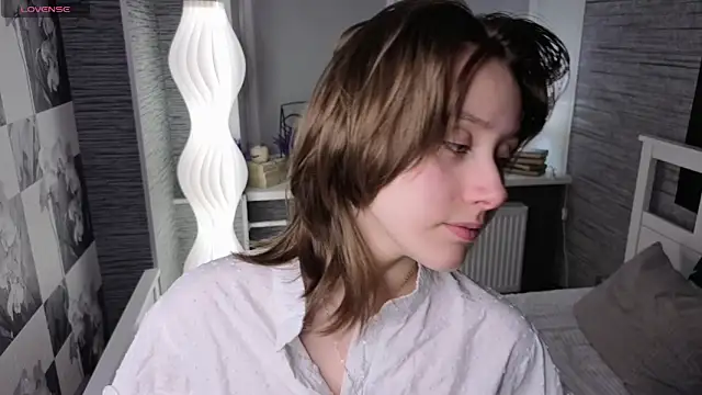 Snapshot of EthalBuffkin chatting on March 19, 8:13 pm EthalBuffkin online show from March 19, 8:13 pm