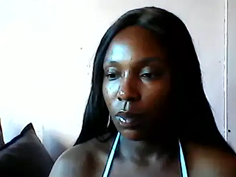 Snapshot of Blackcandie15 chatting on December 13, 2:38 pm Blackcandie15 online show from December 13, 2:38 pm