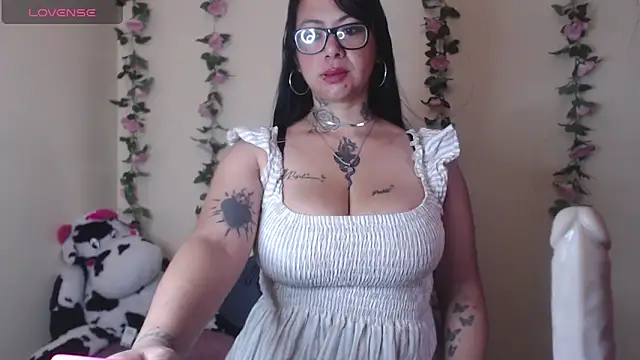 Saloome- online show from May 9, 9:31 pm