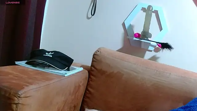 Snapshot of Latinnboy82 chatting on April 9, 2:55 am Latinnboy82 online show from April 9, 2:55 am