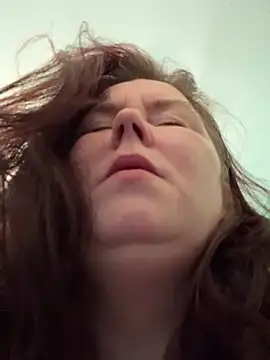 Viola SassyX online show from March 1, 7:30 am