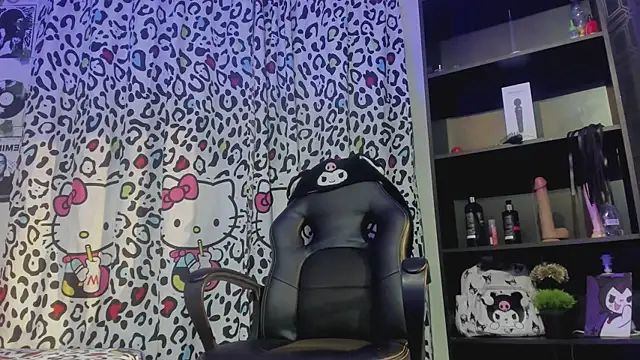 yulianademond66 online show from October 25, 12:07 am