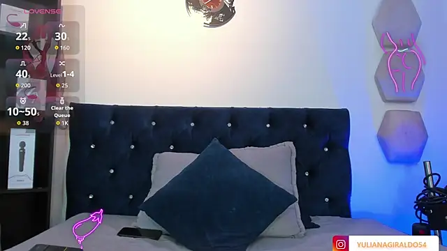 yulianademond66 online show from June 13, 8:07 pm