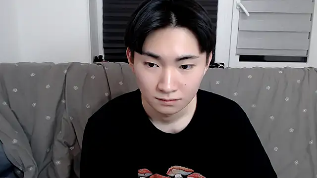 Miram Yu online show from March 9, 11:46 pm