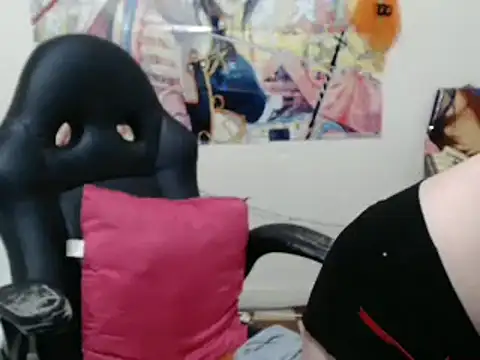 Evanhotx online show from December 19, 11:46 pm