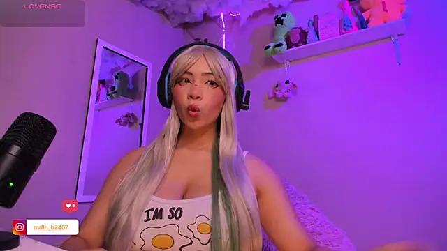 MadelineBenet online show from September 30, 3:11 am