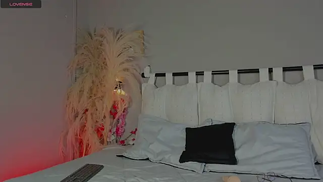  kylie  smith  online show from January 15, 2:49 am