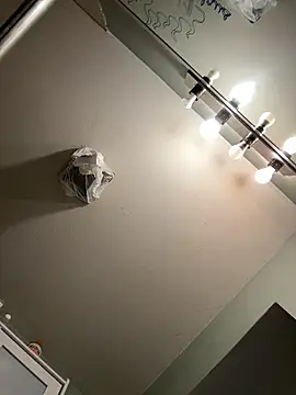 sluttysmiley online show from December 16, 7:57 am