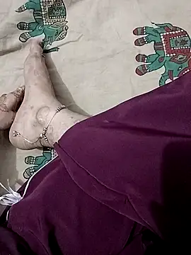 QUEEN-X-CPL online show from September 29, 6:13 pm