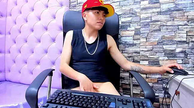 Im Mathias online show from December 5, 6:21 am