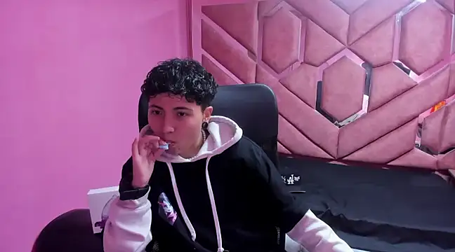 Im Mathias online show from January 17, 2:29 am