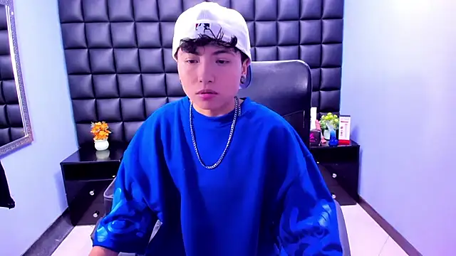 Im Mathias online show from September 16, 8:32 pm