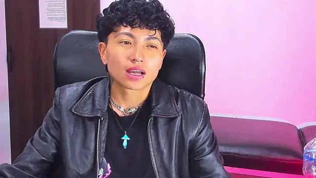 Im Mathias online show from March 21, 8:19 am