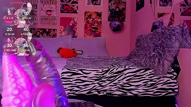 Snapshot of Luna-Chann chatting on February 28, 7:56 pm Luna-Chann online show from February 28, 7:56 pm