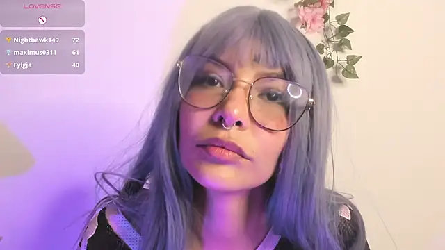 Luna-Chann online show from June 22, 3:25 am