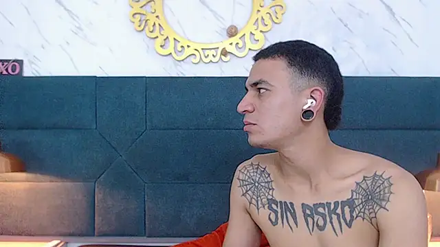 salome daniel online show from October 14, 7:47 pm