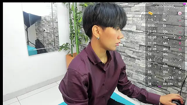 Eriol  online show from January 23, 12:09 pm