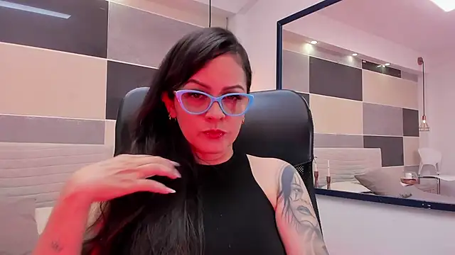 Zara Jackson online show from June 26, 1:37 pm