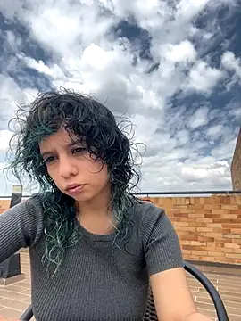 Sweet Chaos online show from December 19, 6:15 pm