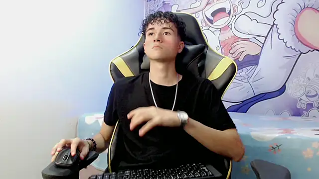 johnny cagee online show from December 27, 4:15 am