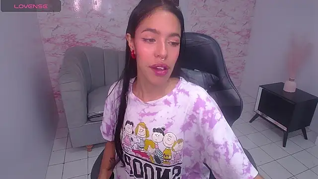 stephania t online show from January 4, 3:18 am