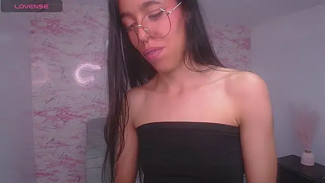 stephania t online show from January 8, 9:53 am