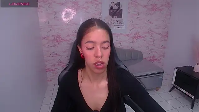 stephania t online show from January 9, 3:26 am