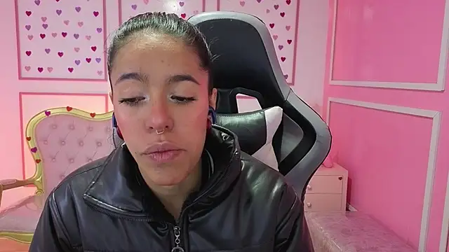 Snapshot of stephania_t chatting on September 26, 11:36 am stephania t online show from September 26, 11:36 am